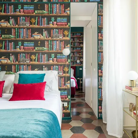 Ych-colosseo Book House Apartment Rome