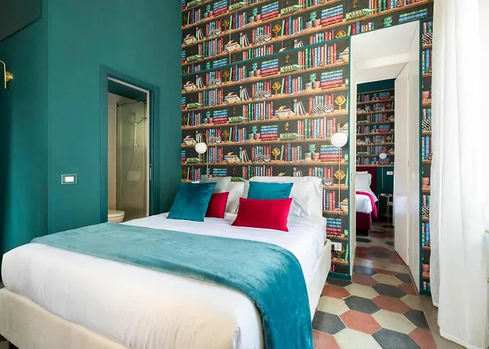 Ych-colosseo Book House