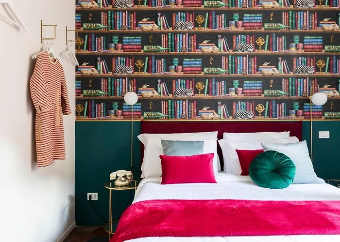 Apartment Ych-colosseo Book House *