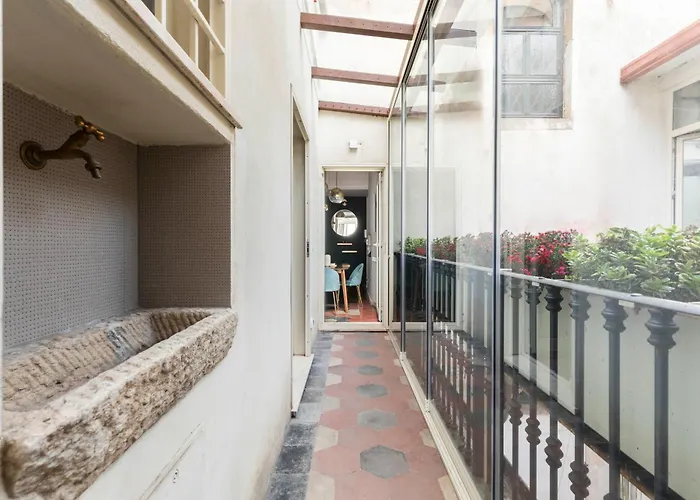 Ych-colosseo Book House Apartment *